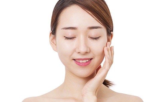 刷酸后,要补水和防晒 刷酸后,要补水和防晒