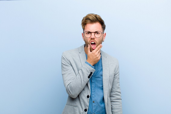 他们,统统都“掉下巴”了 他们,统统都“掉下巴”了