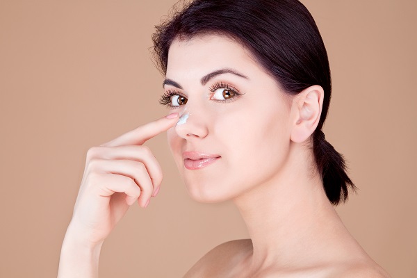 黑头、酒渣鼻，都能叫“草莓鼻”