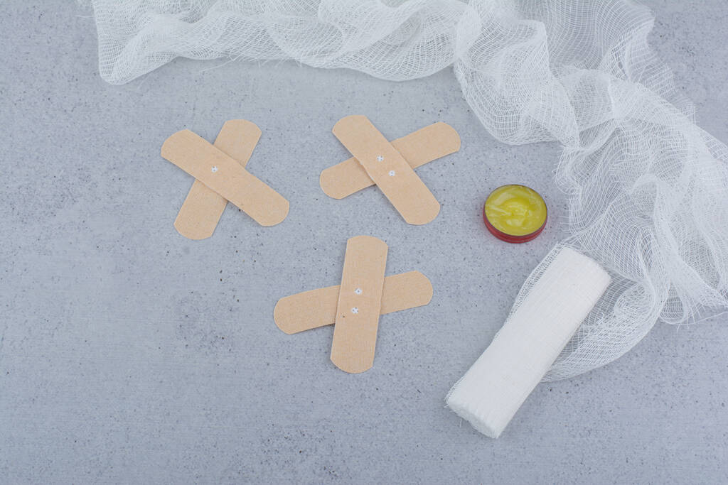 伤口,透明薄膜,薄薄一片