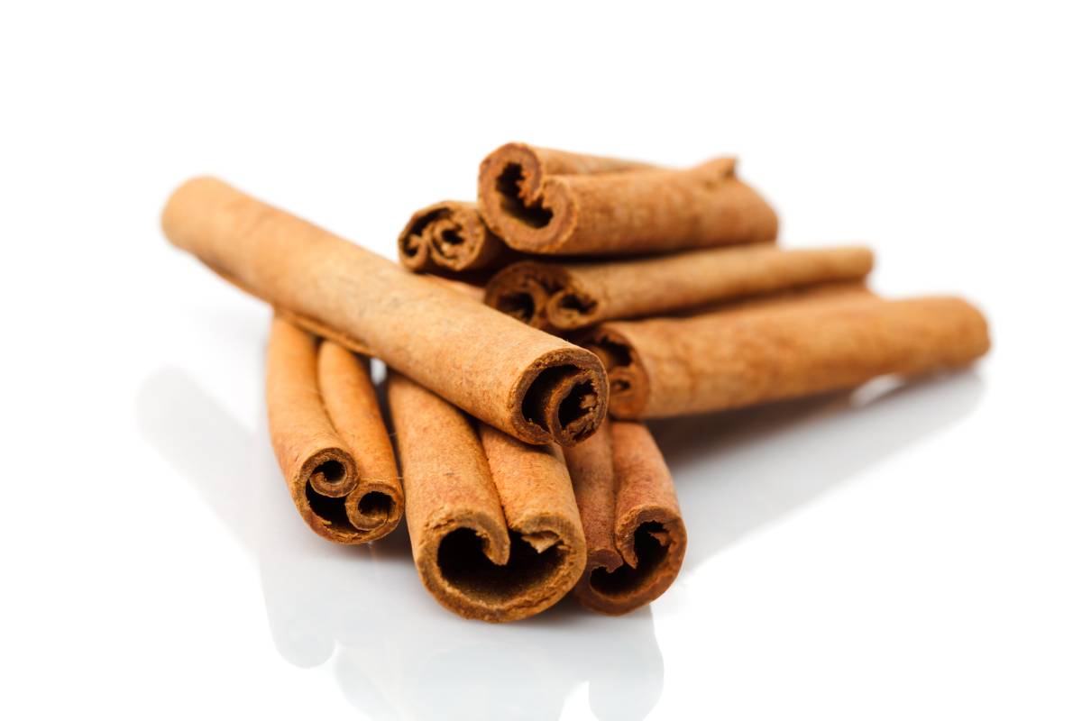 肉桂,入肾,补火助阳,中药 肉桂,入肾,补火助阳,中药