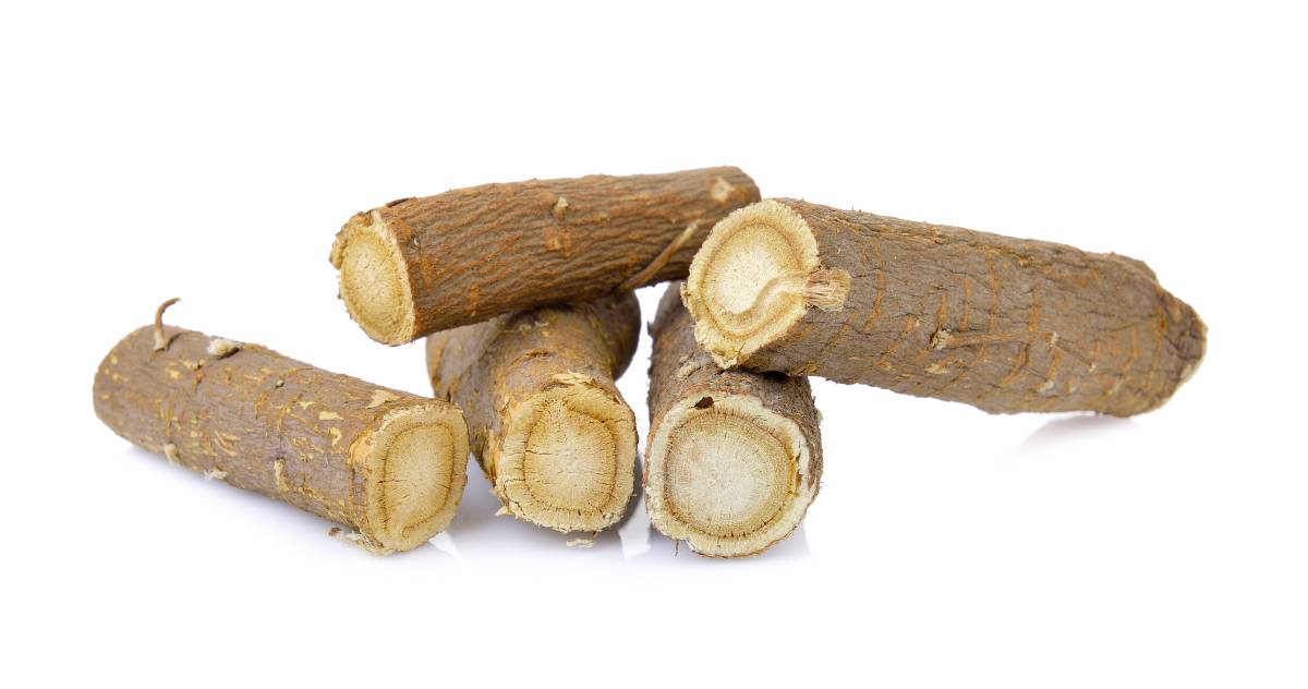 甘草,清热解毒,利咽止痛,煎服法 甘草,清热解毒,利咽止痛,煎服法