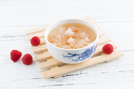 冰糖银耳炖雪梨