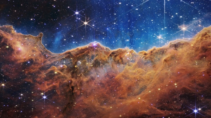 船底星云,宇宙悬崖