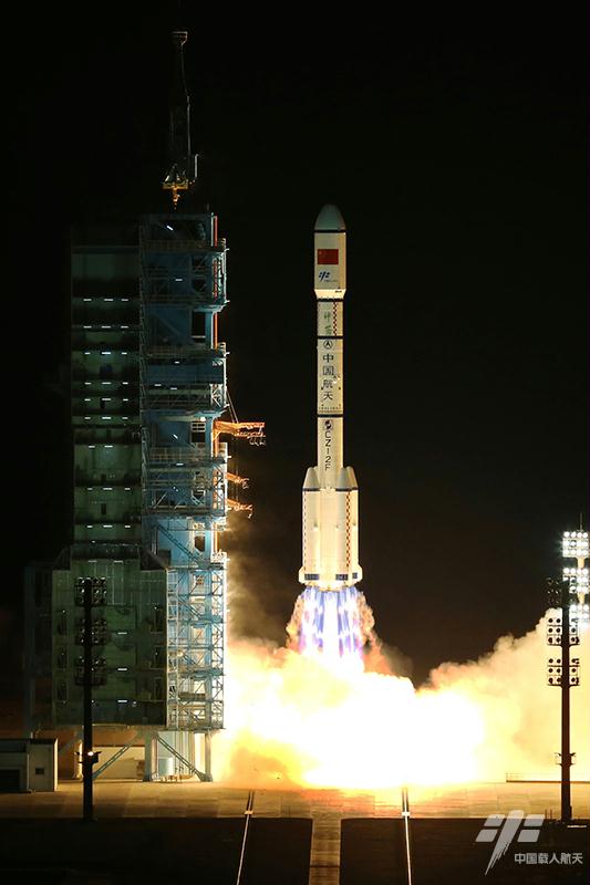 中国载人航天工程,神舟七号出舱 中国载人航天工程,神舟七号出舱