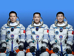 神十二飞船航天员乘组确定！