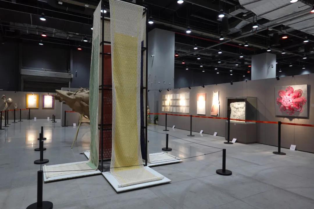 王雷;四君子;梅兰竹菊