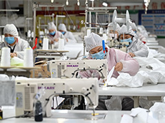 中国年产值超50亿只 为何小小的口罩依然供不应求？